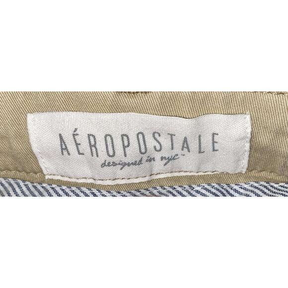 Aeropostale Bermuda Shorts Twill Womens Size 2 Khaki - Picture 3 of 4